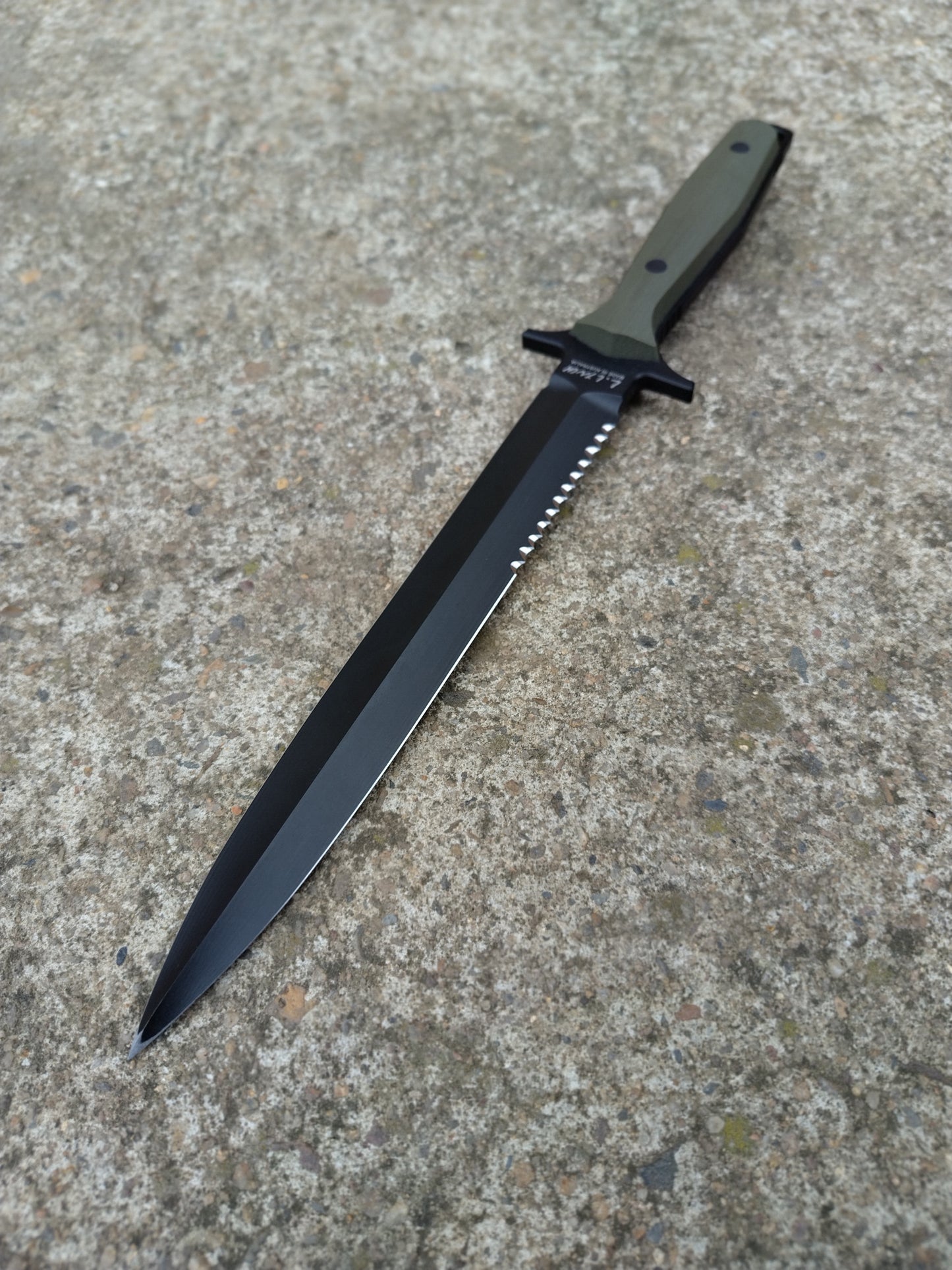 PSK-1 (Serrated 52100, G10)